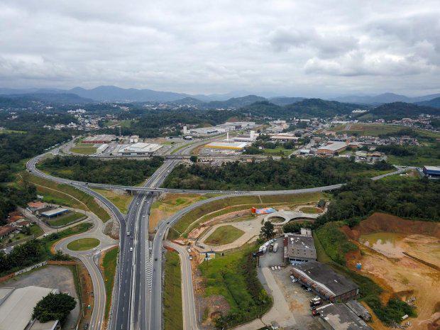 Leis que permitem investimentos estaduais em rodovias federais estão em vigor em Santa Catarina