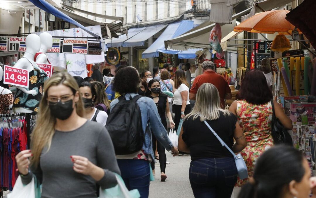 Intenção de compra cresce 0,68% no 4º trimestre, diz pesquisa