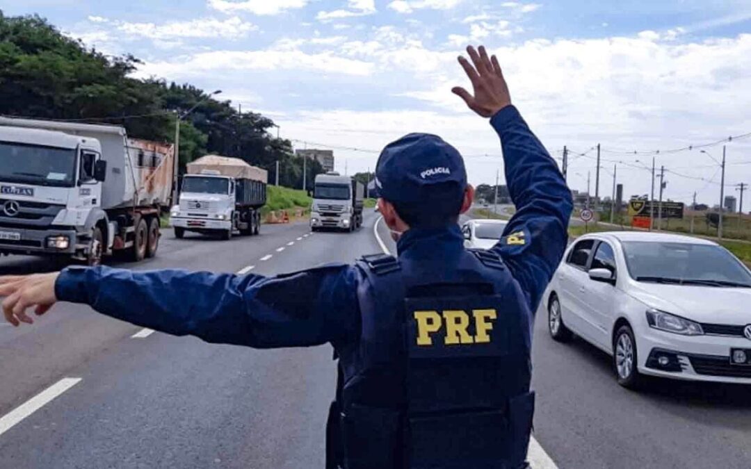 Número de acidentes em rodovias federais caiu 40% nos últimos 10 anos