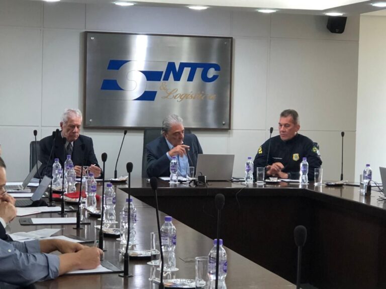 Reunião ordinária de novembro discute ações da NTC&Logística