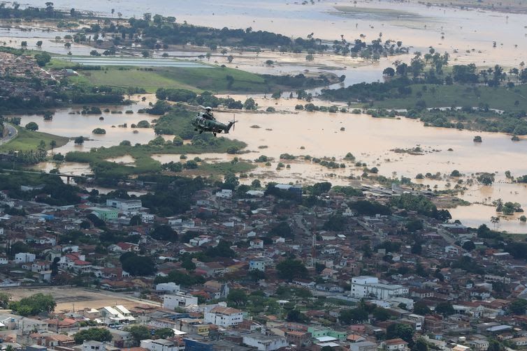 Bahia monitora 63 pontos em rodovias estaduais afetadas pelas chuvas