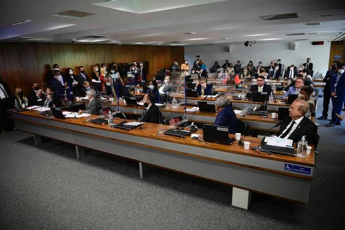 CCJ vota PEC da reforma tributária na quarta-feira