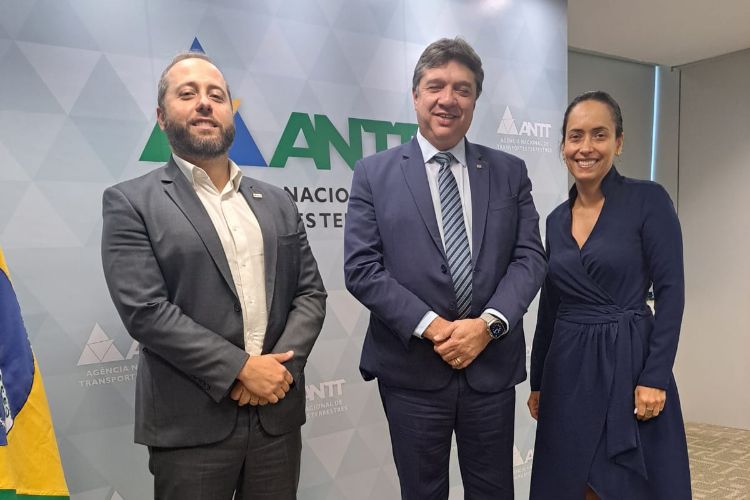 CNT busca solução para dívida de empresas de transporte referente à extinta taxa de fiscalização da ANTT
