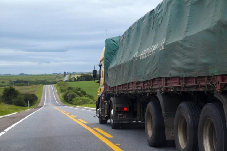 ANTT pede opinião dos usuários do transporte terrestre de cargas sobre o preço do frete mínimo