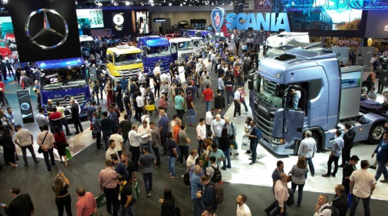 Tem início hoje em São Paulo a 24ª edição da Fenatran, o maior evento do transporte rodoviário de cargas da América Latina